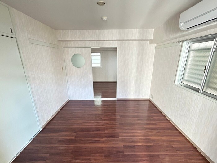 居室 ジュエリ－・ウォ－ル