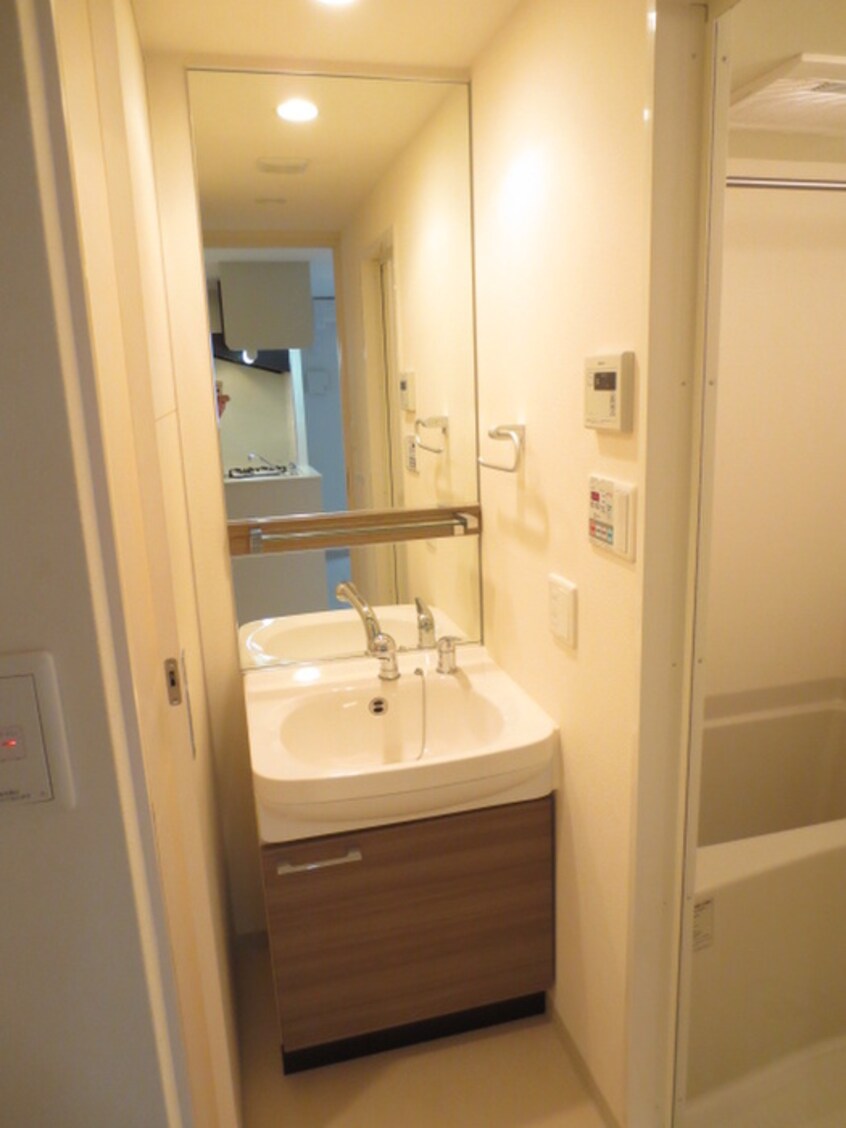 洗面 プレサンス心斎橋ラヴィ（405）