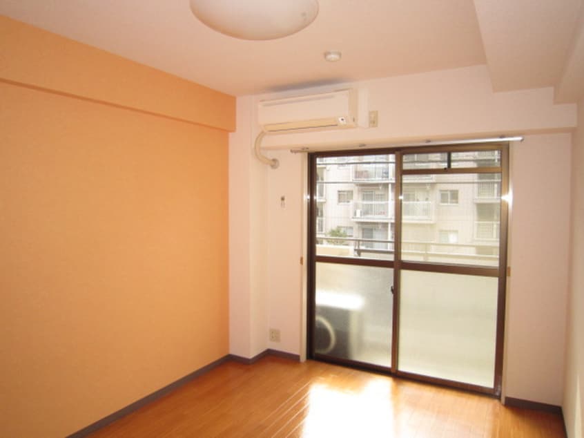 居室 カ－サ王塚台