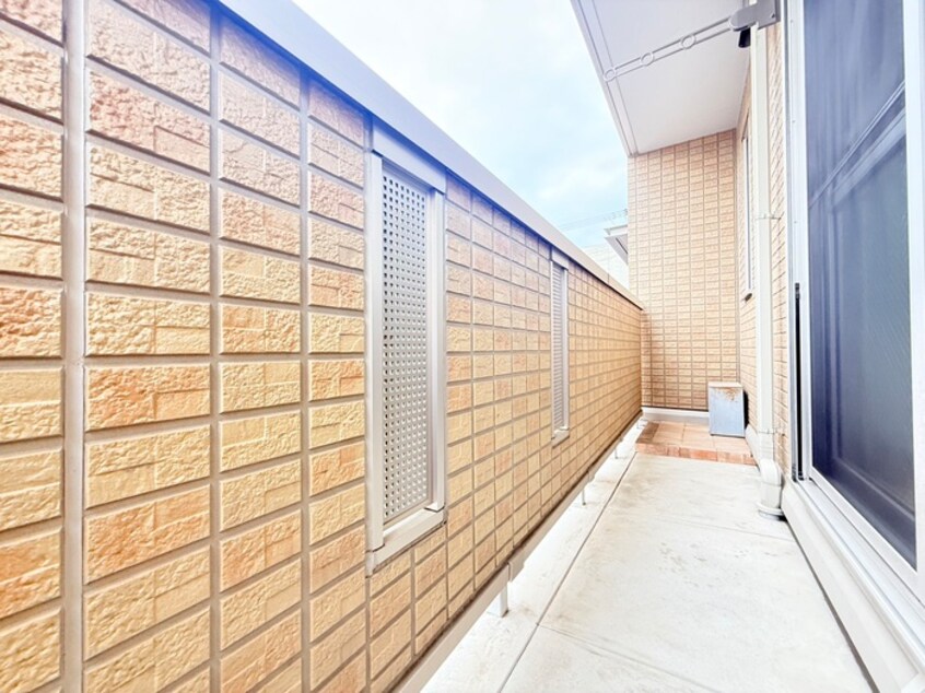 ベランダ・バルコニー カ－サ・サンシビリテＢ棟