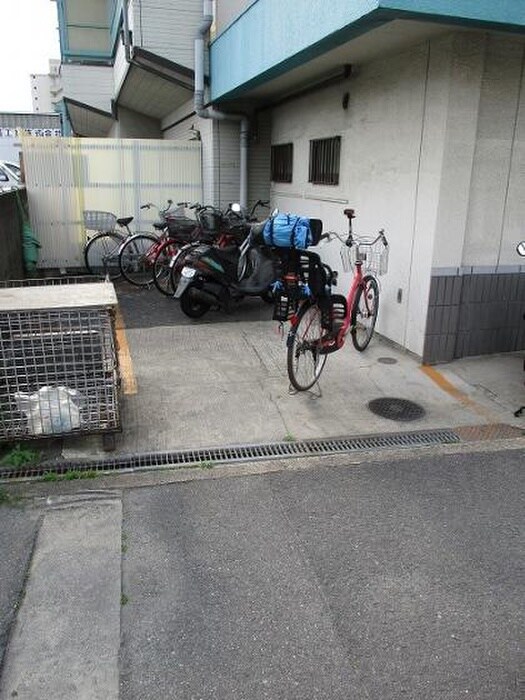 駐輪場 エール西町