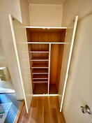 靴箱 ロイヤルウイングＢ棟