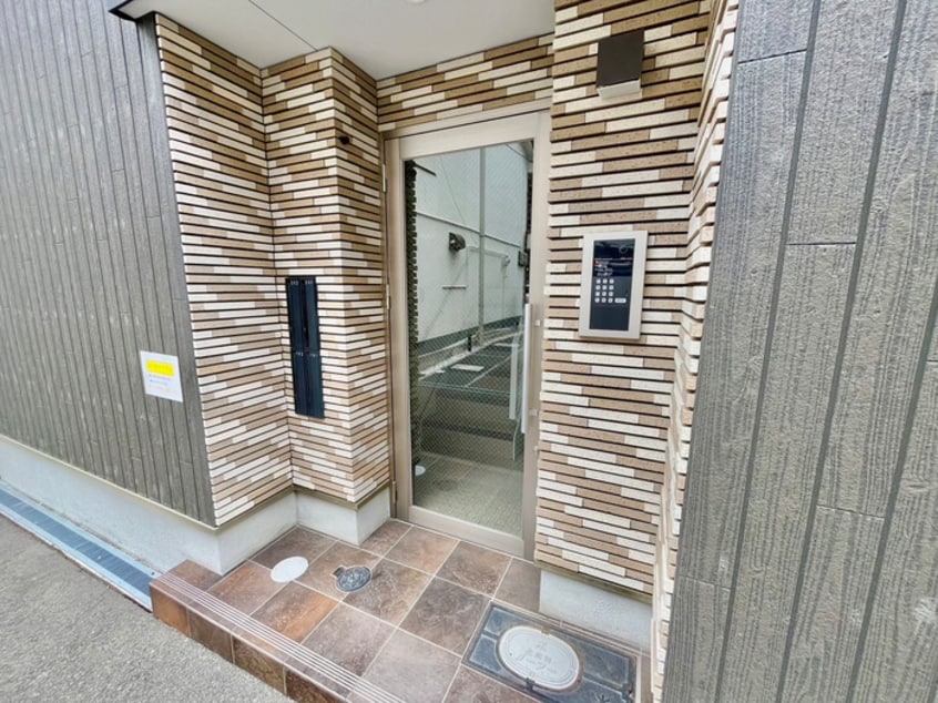 エントランス部分 LuXe国分寺Ⅱ