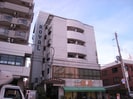 ロイヤルハイツの外観
