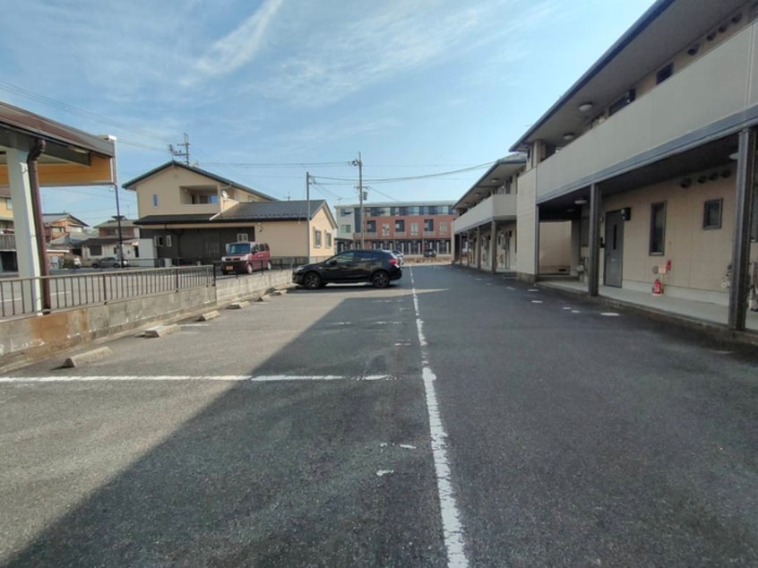 駐車場 シャルマンコーポくら弐番館