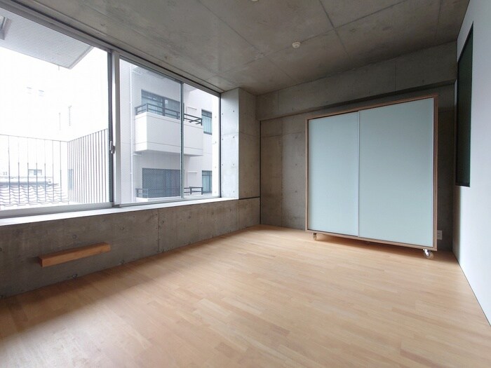 居室 EastVillageSANNOMIYA