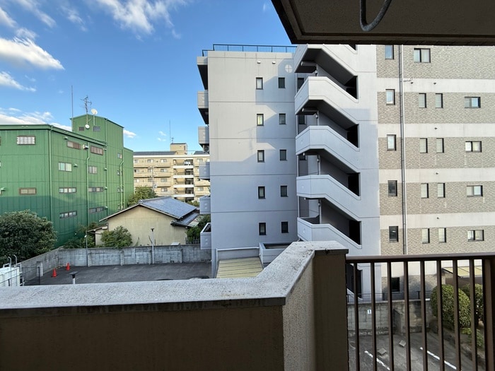 室内からの展望 シャンボ－ル長吉