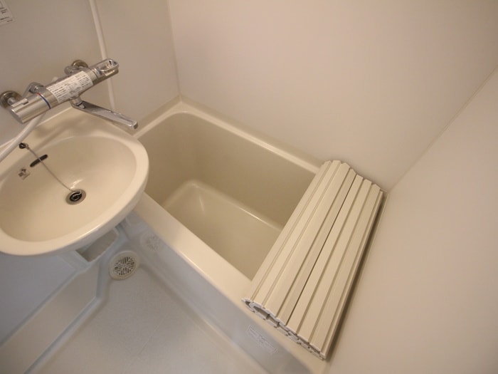 バス／シャワールーム等 コ－ヨ－マンション