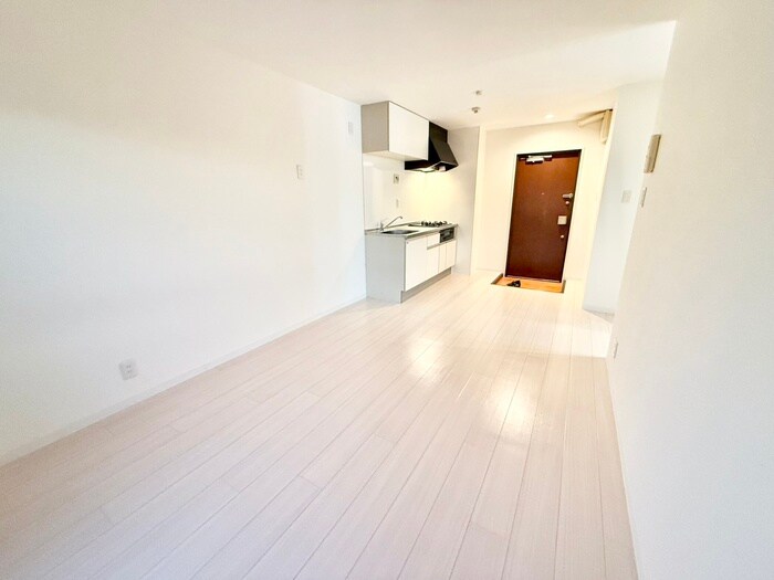 居室 シャルマン香里