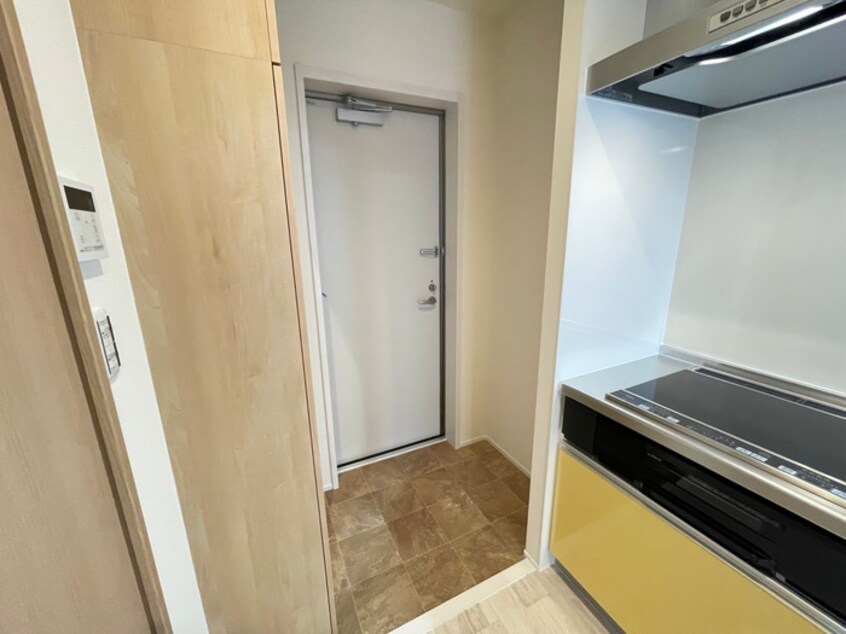 玄関 エルメゾン嵯峨