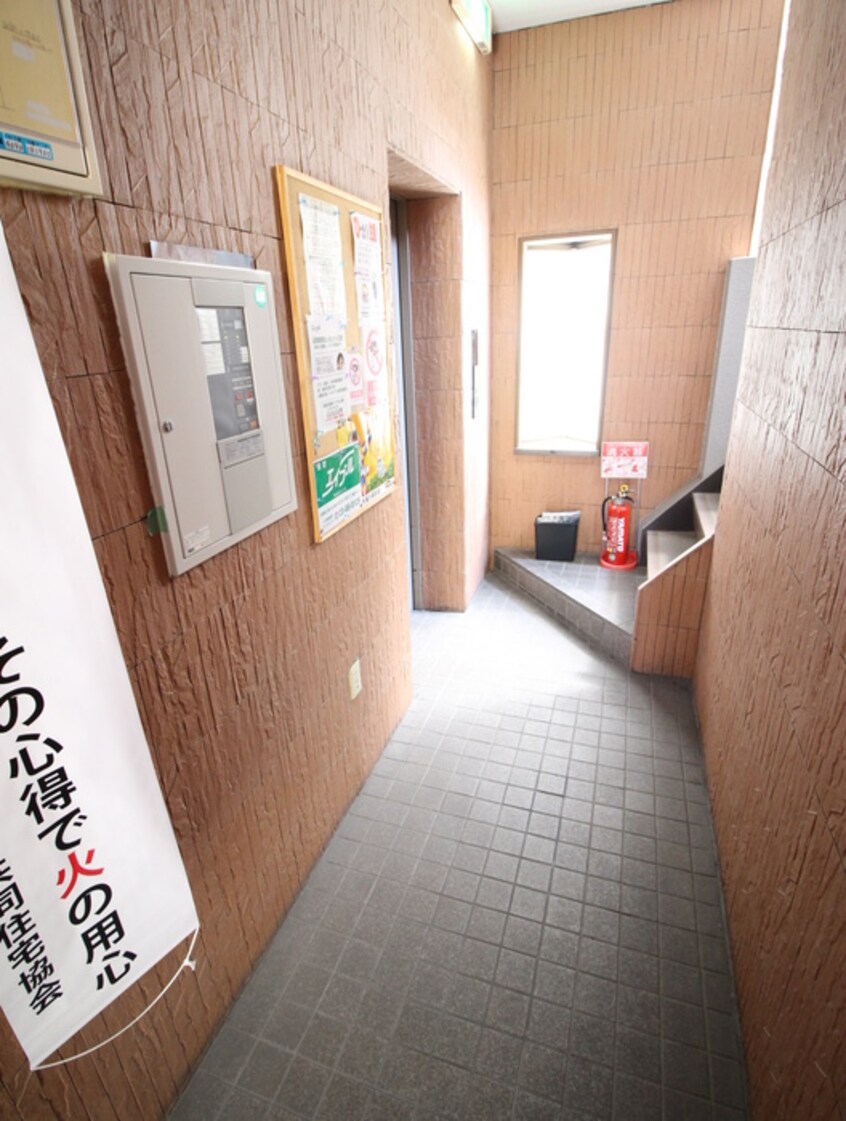 エントランス部分 ウェルネス上本町