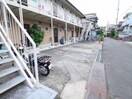 駐車場 エスポワール香里（8-33）