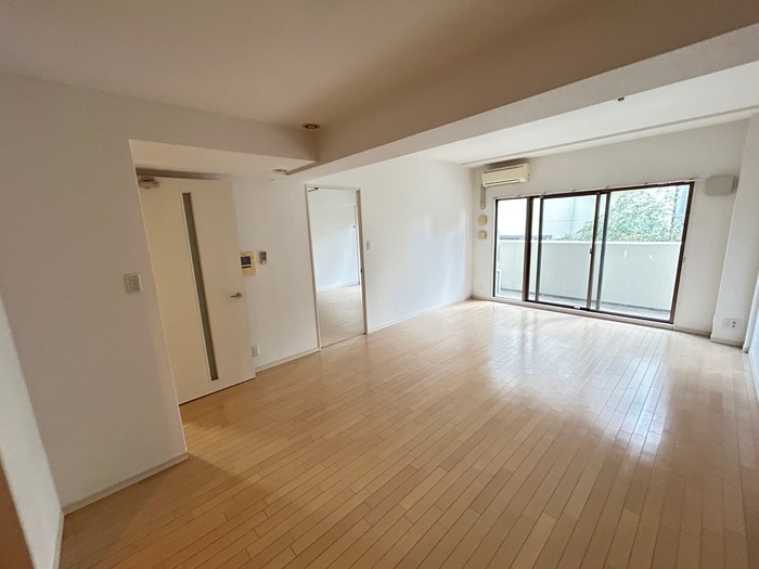 居室 エムテ甲子園