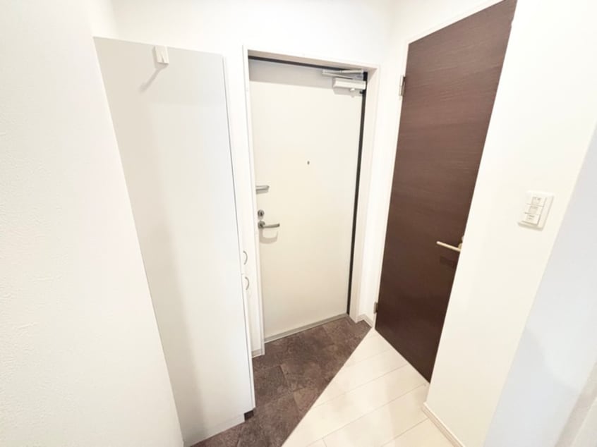 玄関 ＳＨＩＮ　Ｋｒｉｏｓ