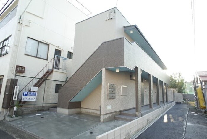 エントランス部分 オーサムハウス長田