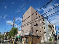ロイヤルコ－ト３番館