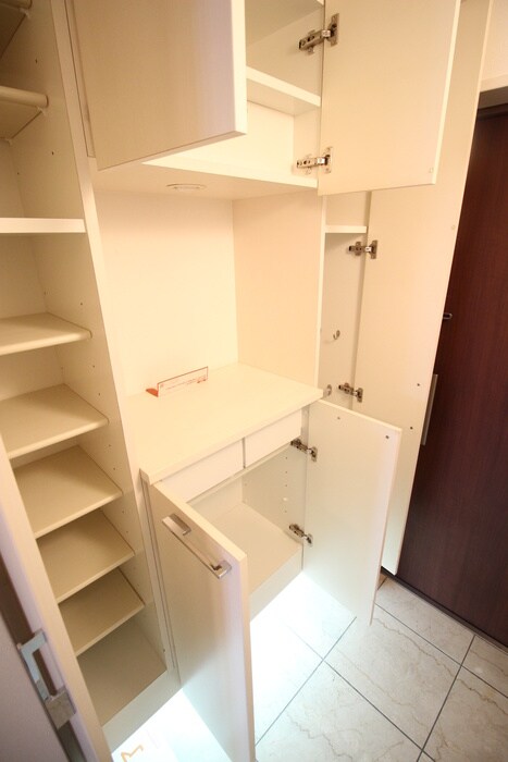 靴箱 カスタリア阿倍野