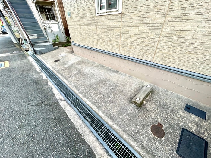 バイク置き場 ポットマムⅡ