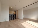 居室 エレナ本山
