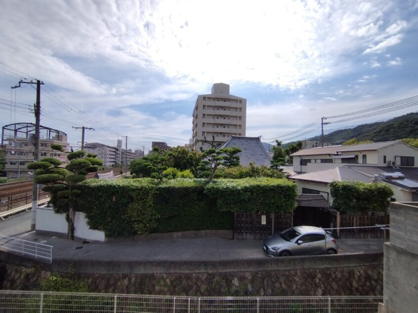 室内からの展望 エレナ本山
