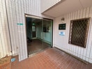 エントランス部分 マンショングリ－ンウッド