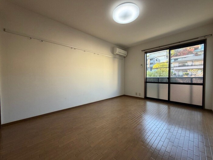 居室 ラフィーナエム