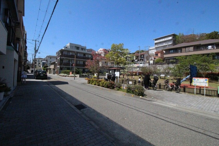 その他 ラフィーナエム