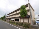 西村マンションの外観