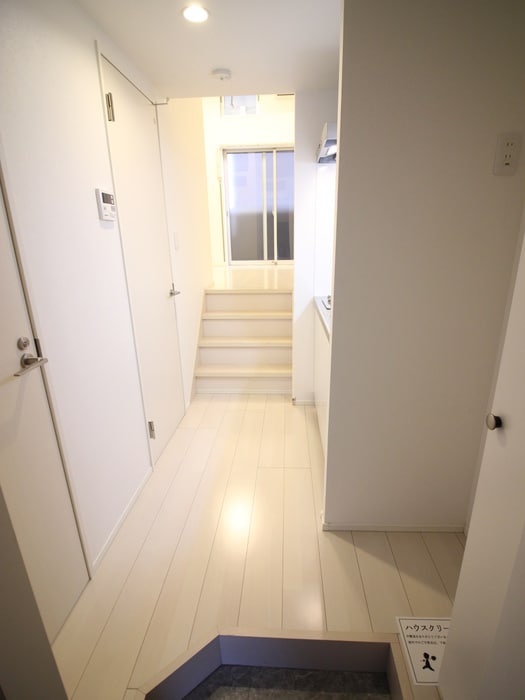 玄関 メゾン　ベル　フルール