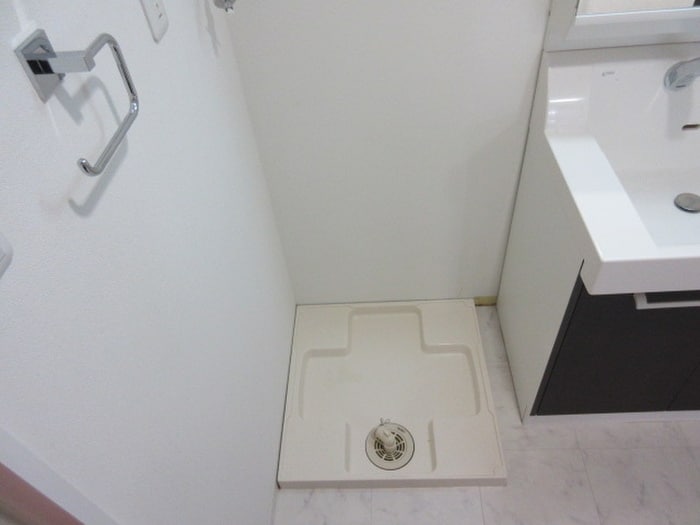 洗濯機置場 デコ－ル神戸Ⅱ