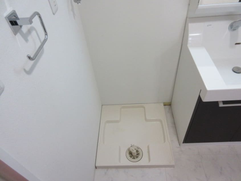 洗濯機置場 デコ－ル神戸Ⅱ