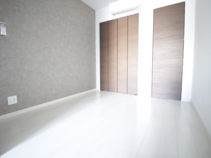 居室 シャルム南巽