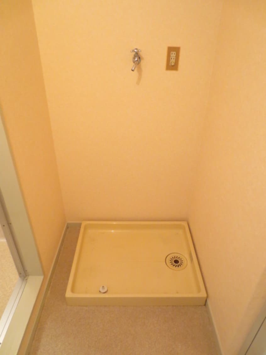 洗濯機置場 足立ハイツ竹田