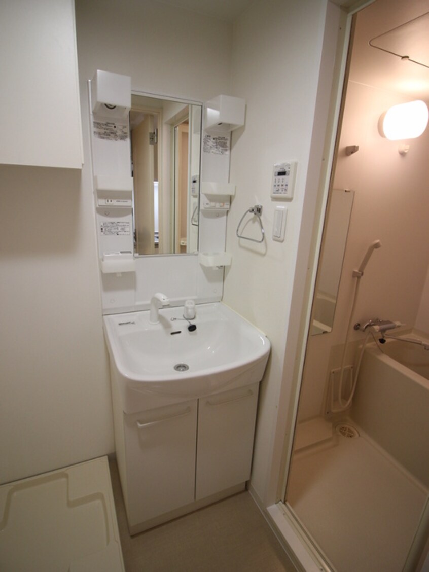 洗面 デコ－ル神戸Ⅰ