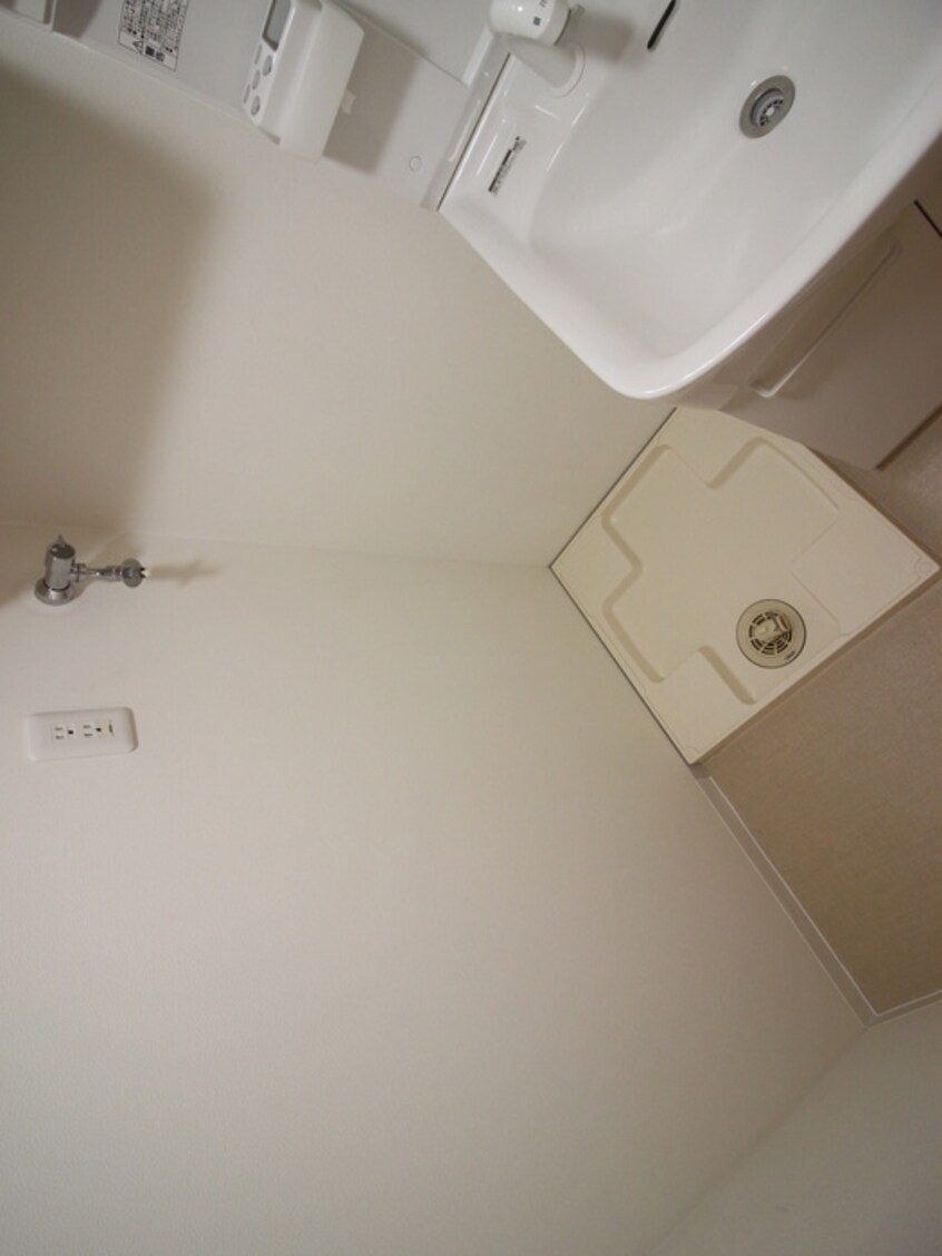 洗濯機置場 デコ－ル神戸Ⅰ