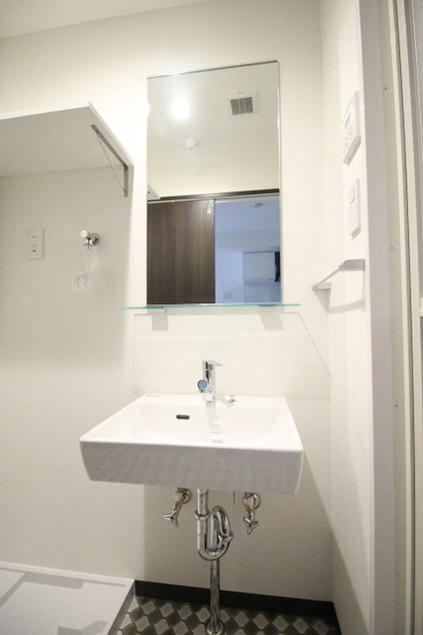 洗面 ｱｸｱﾌﾟﾚｲｽ京都二条城北(203)