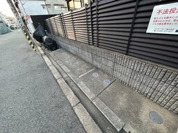 バイク置き場