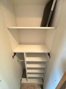 靴箱 ｴｽﾃﾑｺｰﾄ大阪ﾍﾞｲｴﾘｱ(706)