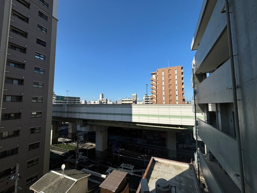 室内からの展望 ｴｽﾃﾑｺｰﾄ大阪ﾍﾞｲｴﾘｱ(706)