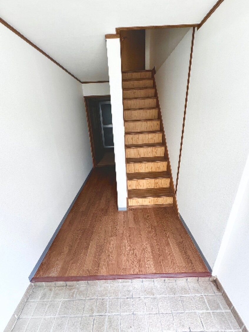 玄関 MAYUMIハウス312号館寝屋川