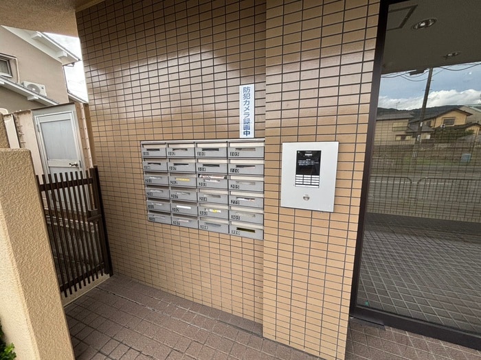 エントランス部分 メゾン四郎兵衛