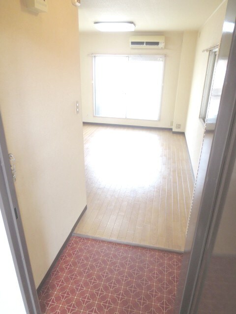 玄関 福井ハイツ