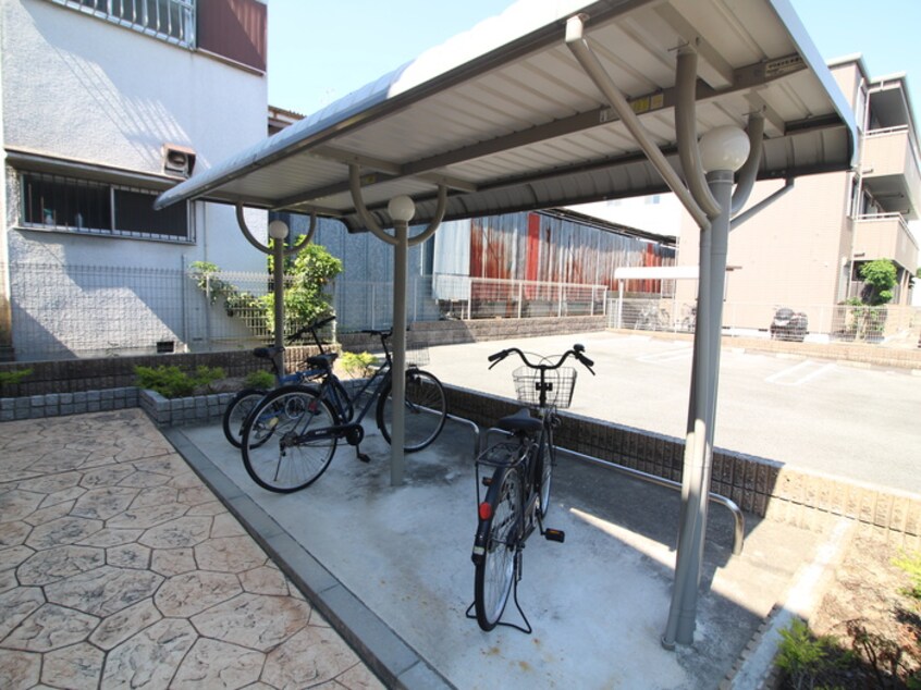 駐輪場 ベルスクエア