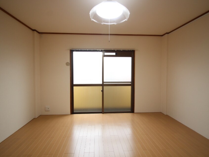 居室 西林マンション