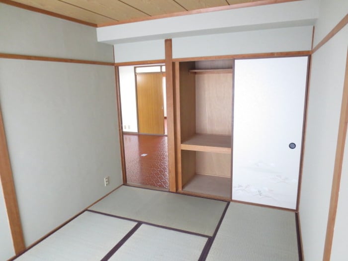 居室 ＩＶＹ　ＣＯＵＲＴ　Ａ
