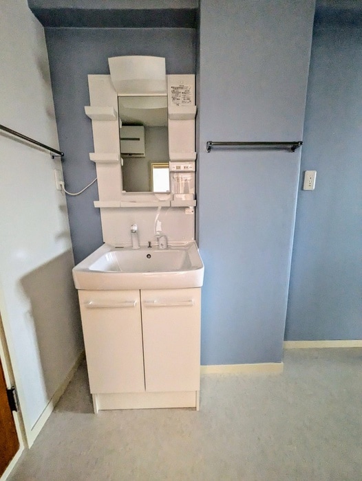 洗面 ＩＶＹ　ＣＯＵＲＴ　Ａ