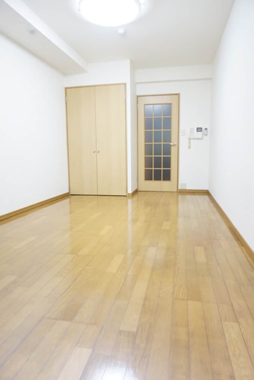 居室 サンヴェ－ル七条