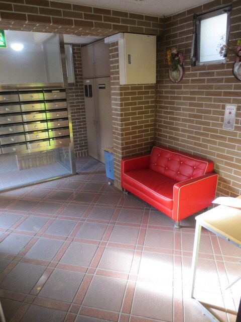 エントランス部分 サンヴェ－ル七条