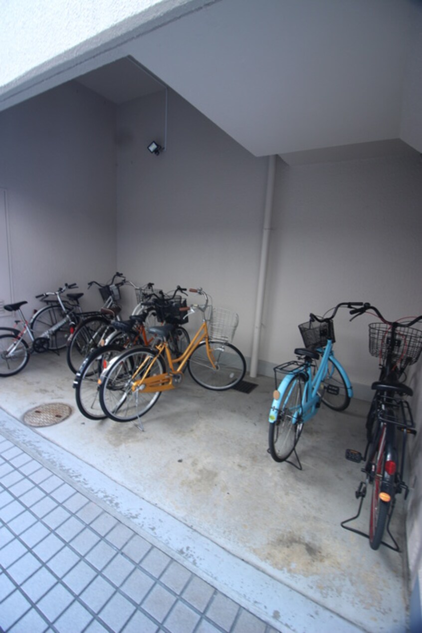 駐輪場 ローズハイツ