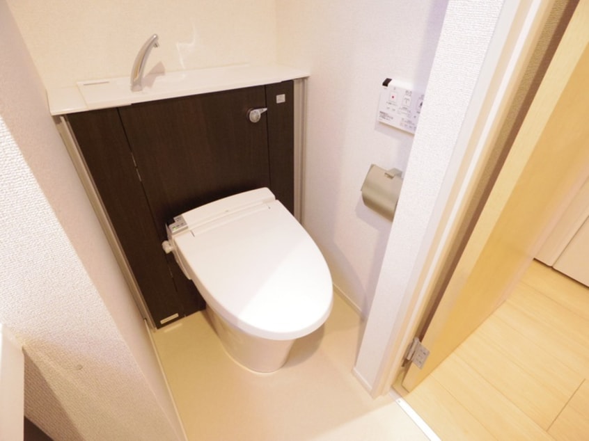トイレ レジデンス薪